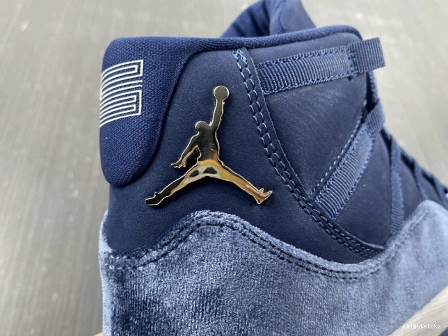 Air WMNS Midnight 11 AR0715-441 Navy Velvet Jordan 0825